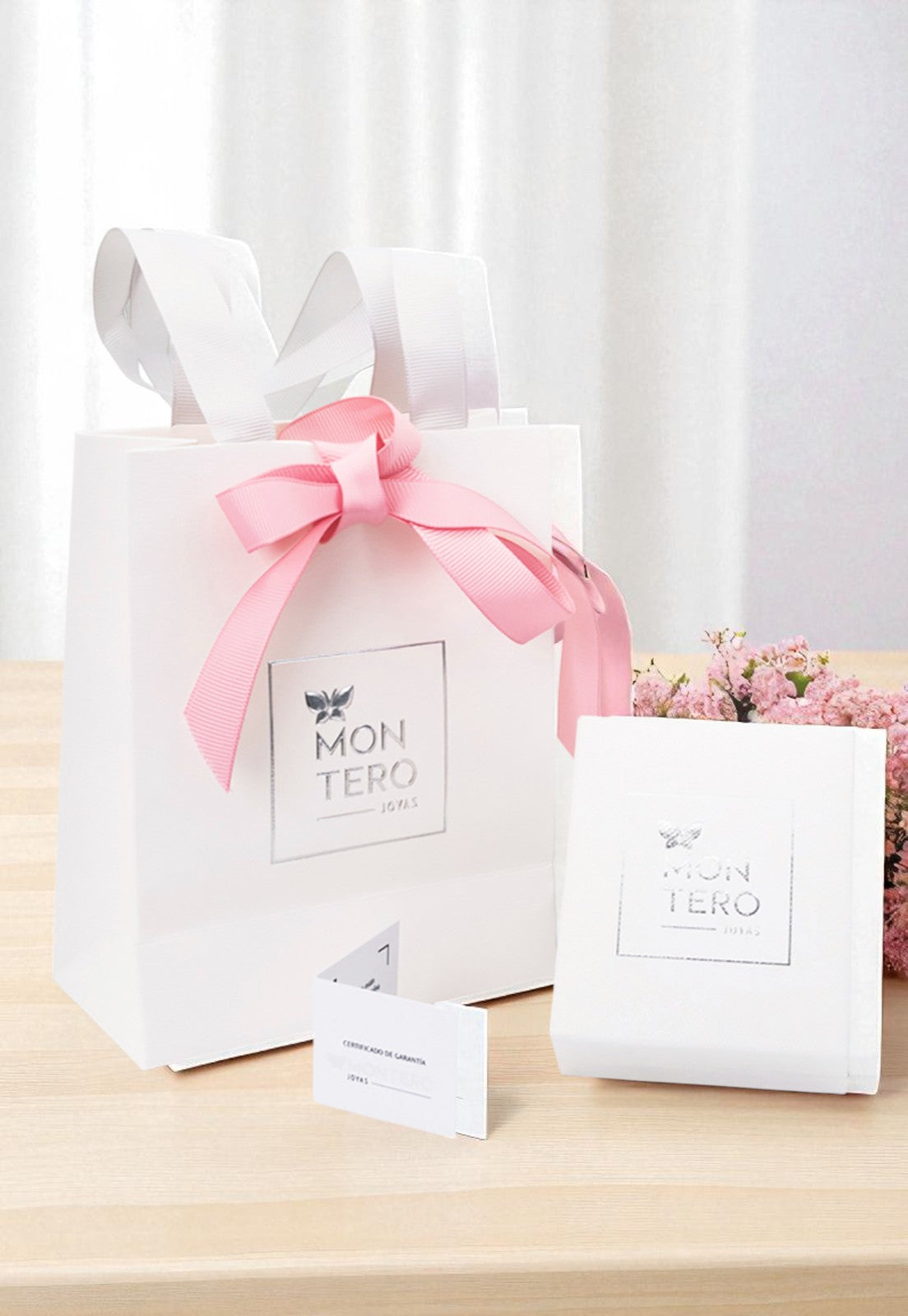 Aros Sofia Baño Oro Blanco Creado con Cristal Swarovski® Blue Shade