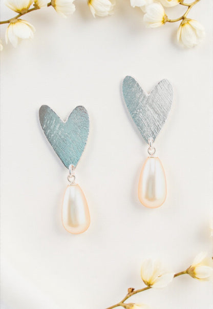 Aros Corazon Baño Oro Blanco Perla Swarovski® Cream