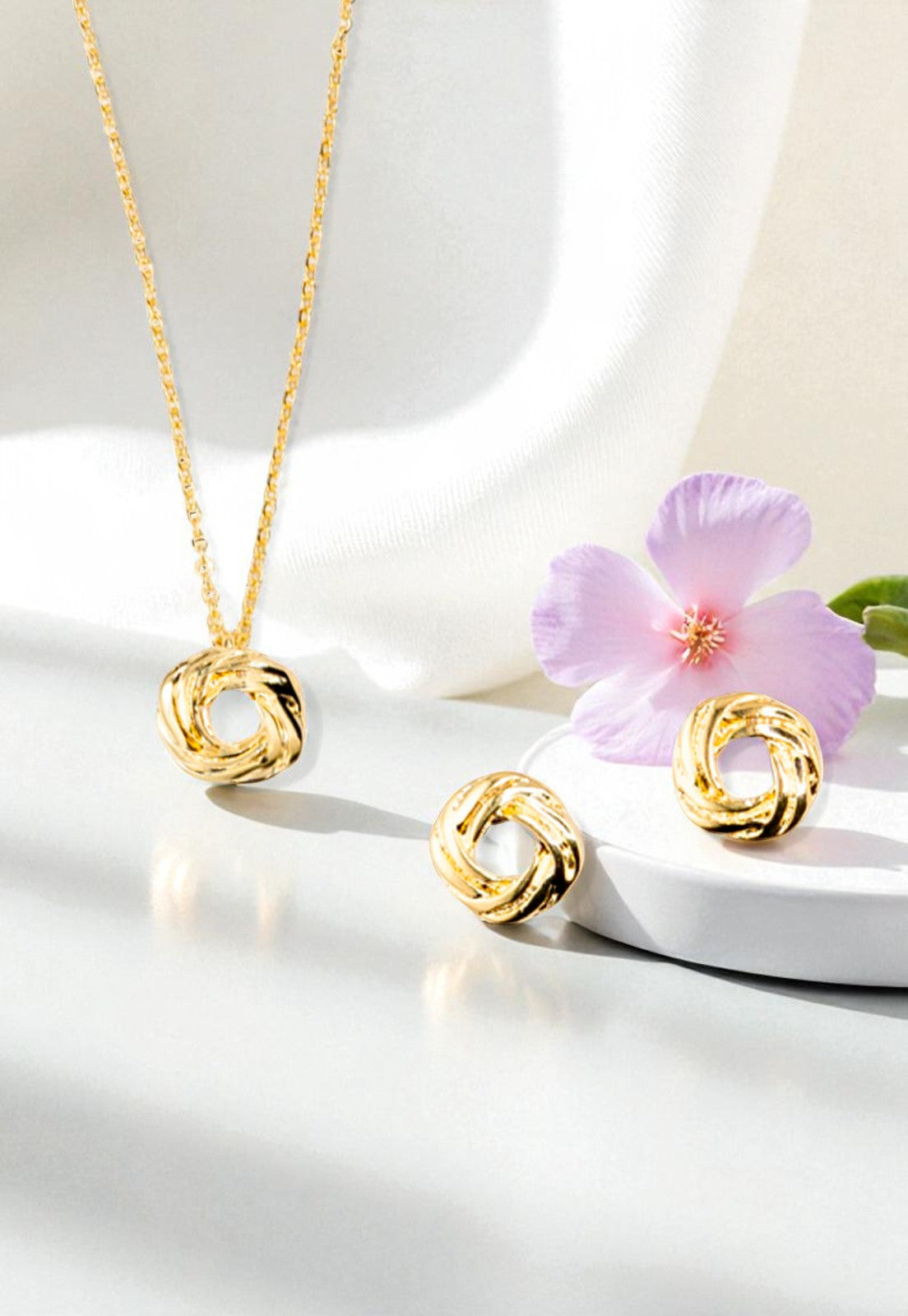 Conjunto Blanca Gold 24K