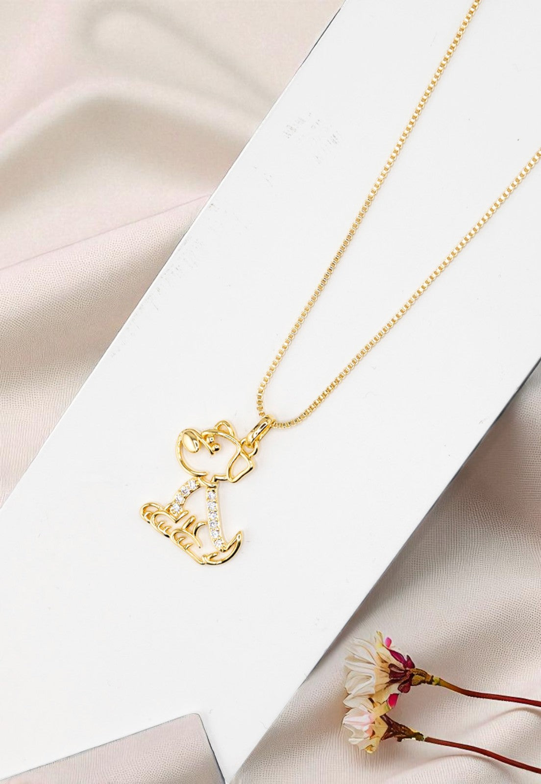 Collar Vitto Microcircones Baño Oro 24K