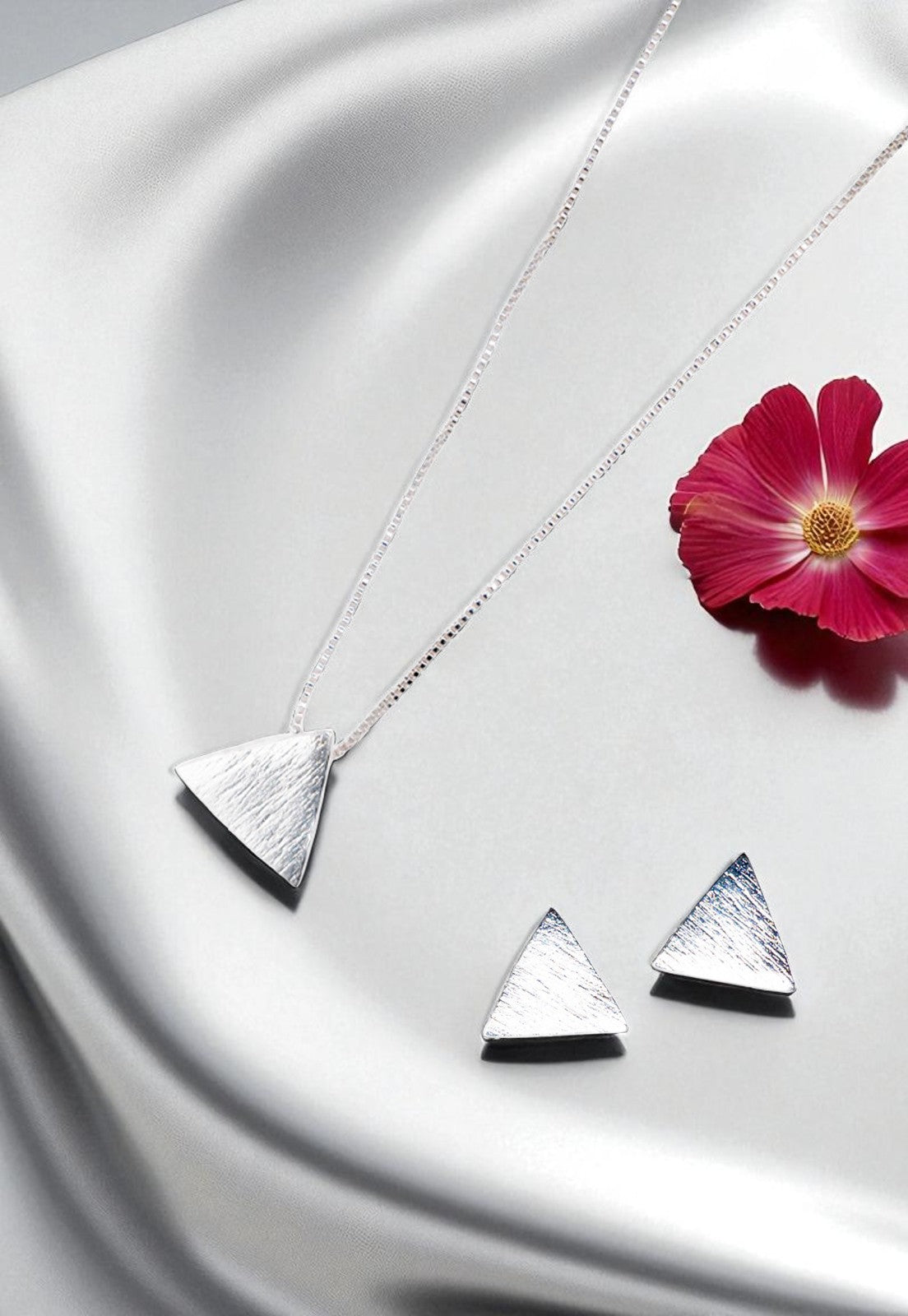 Conjunto Africa Con Baño de Oro Blanco