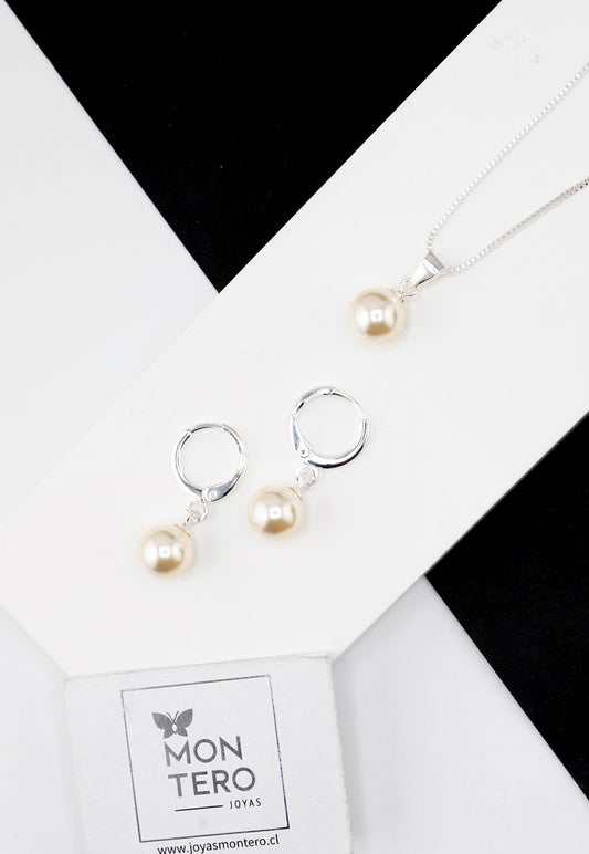 Conjunto Pearl Con Baño de Oro Blanco y Perlas Organicas