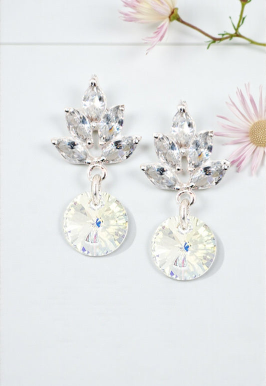 Aros Penelope Baño de Oro Blanco Cristal Genuino Aurora Boreal