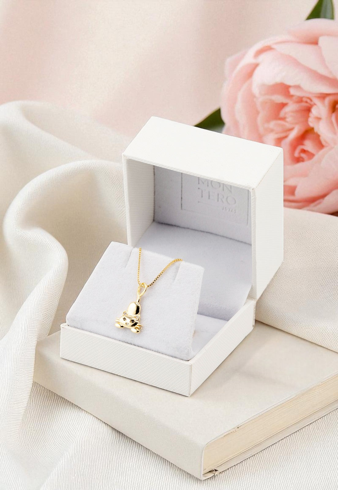 Collar Miku Gold Baño de Oro 24k Microcircon