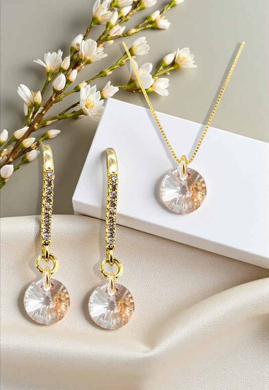 Conjunto Antonia Gold Baño de Oro 24k Cristales Golden Shadow