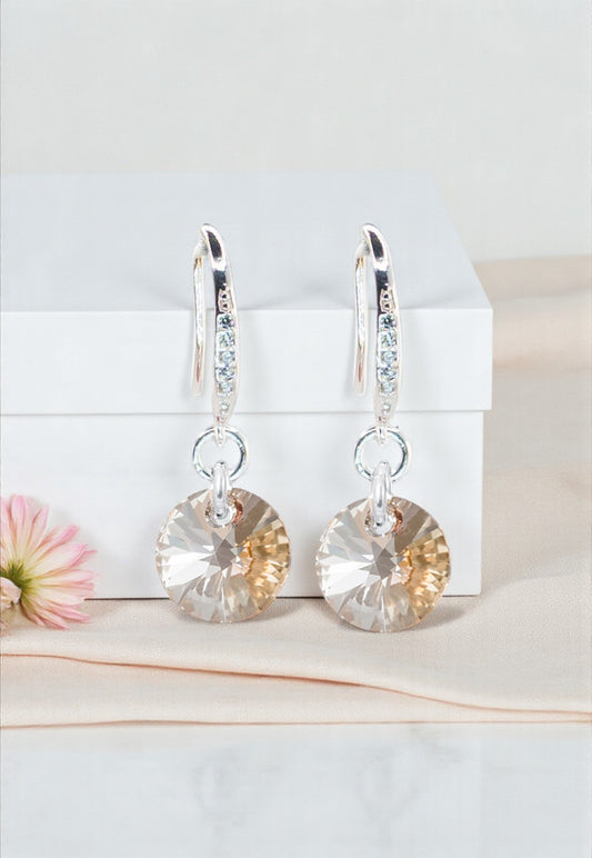 Aros Sofia Baño Oro Blanco Creado con Cristal Swarovski® Golden Shadow