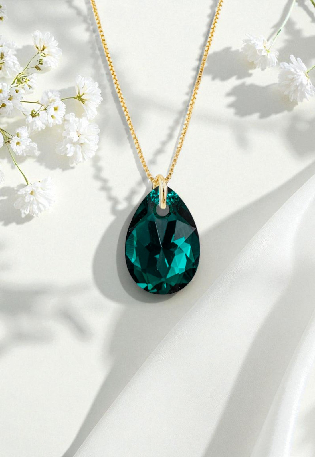Collar Gota de Luz Gold 24k Cristal Genuino Emerald