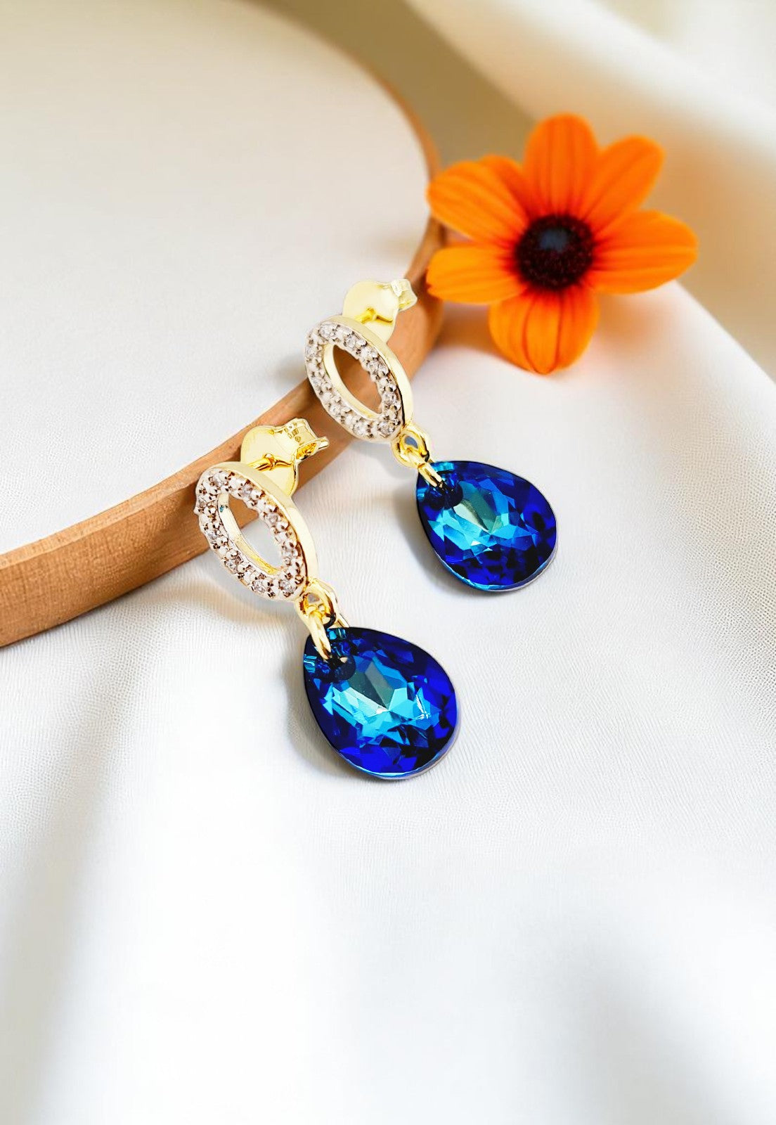 Aros Gota de Luz Gold 24k Cristal Genuino Bermuda Blue