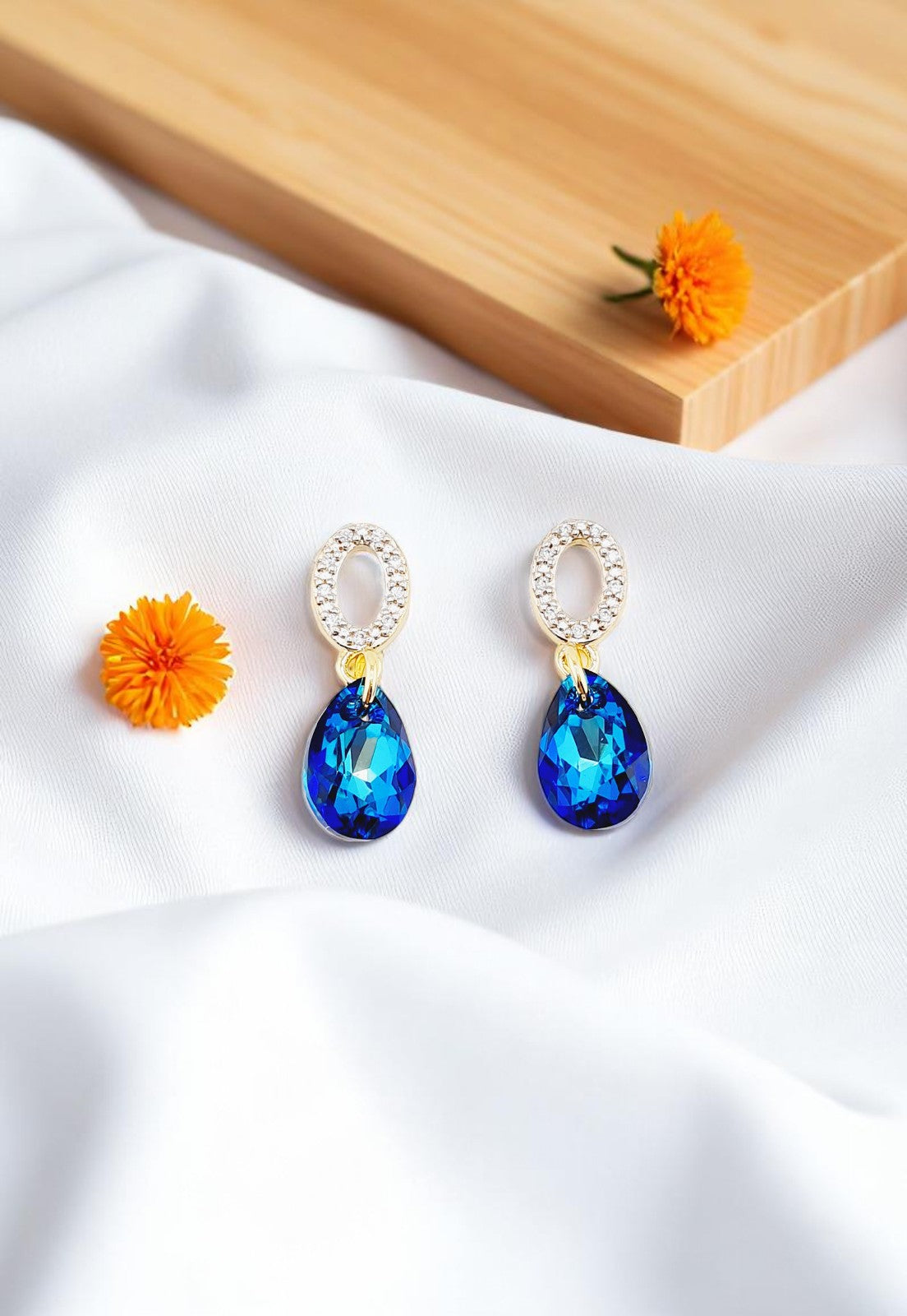 Aros Gota de Luz Gold 24k Cristal Genuino Bermuda Blue