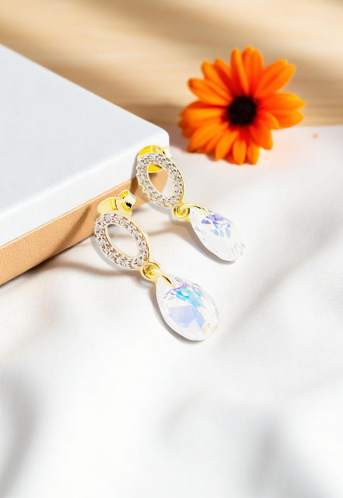 Aros Gota DE Luz Gold 24K Cristal Swarovski® Aurora Boreal