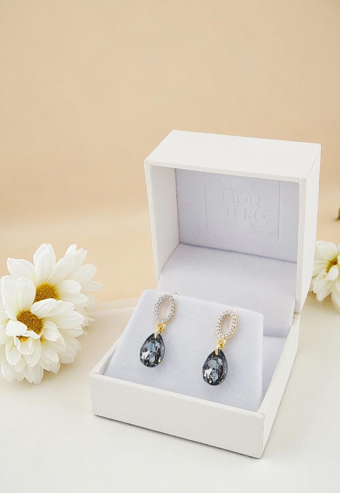 Aros Gota de Luz Gold 24K Cristal Swarovski® Silver Night