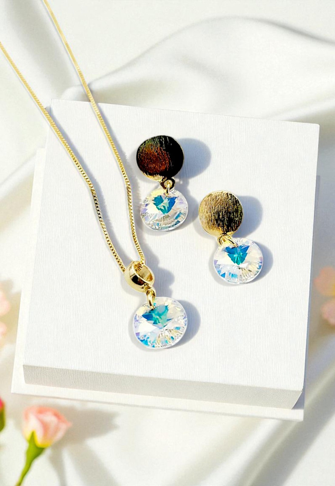 Conjunto Amelia Gold 24K Cristal Genuino Aurora Boreal