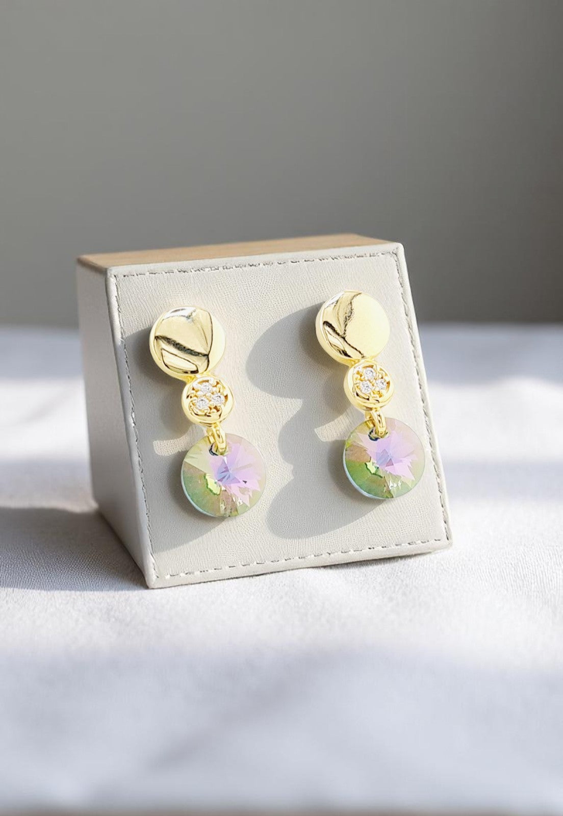 Aros Punto de Luz Gold 24K Cristal Genuino Paradise Shine