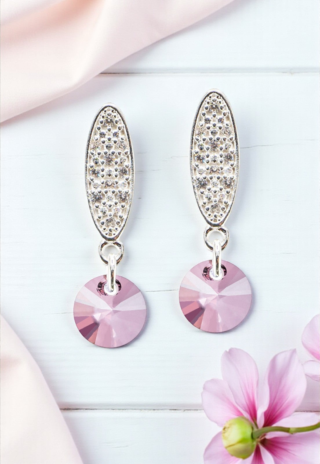 Aros Punto De Luz Con Baño de Oro Blanco Cristal Genuino Antique Pink