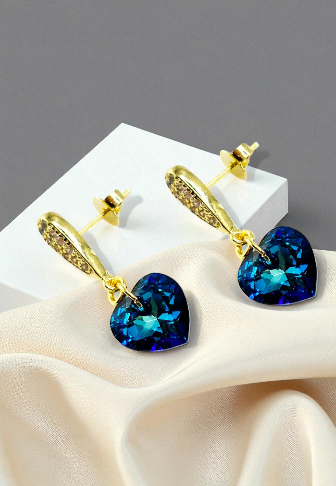 Aros Amor Gold 24K Cristal Genuino Bermuda Blue