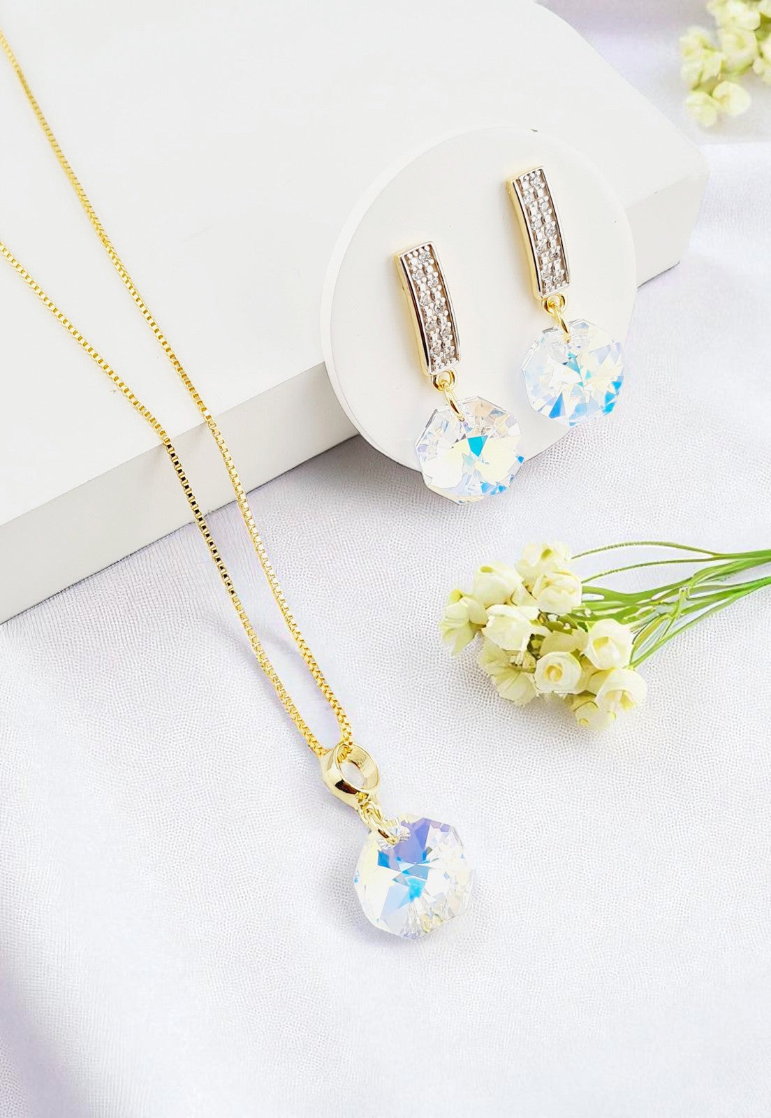 Conjunto Bruselas Baño Oro 24K Cristal Genuino Aurora Boreal