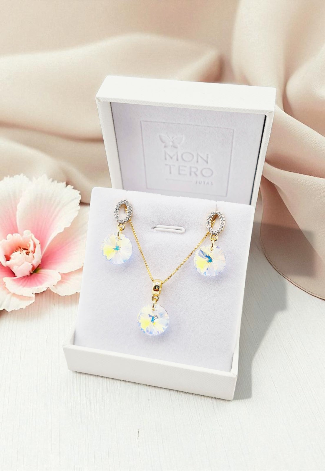 Conjunto Madrid Gold 24K Cristal Genuino Aurora Boreal