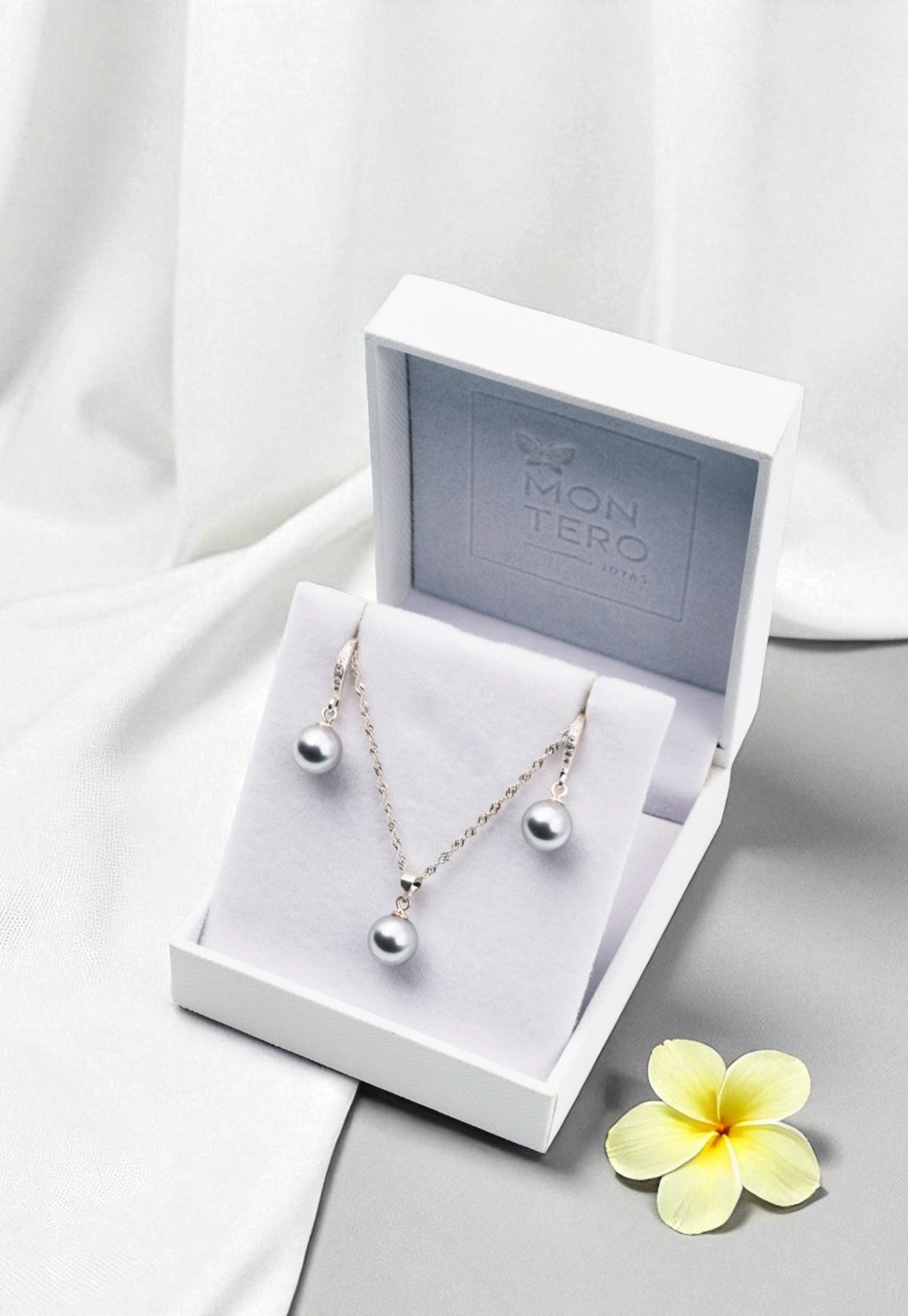 Conjunto Oslo Plata 925 Perla Genuina Grey