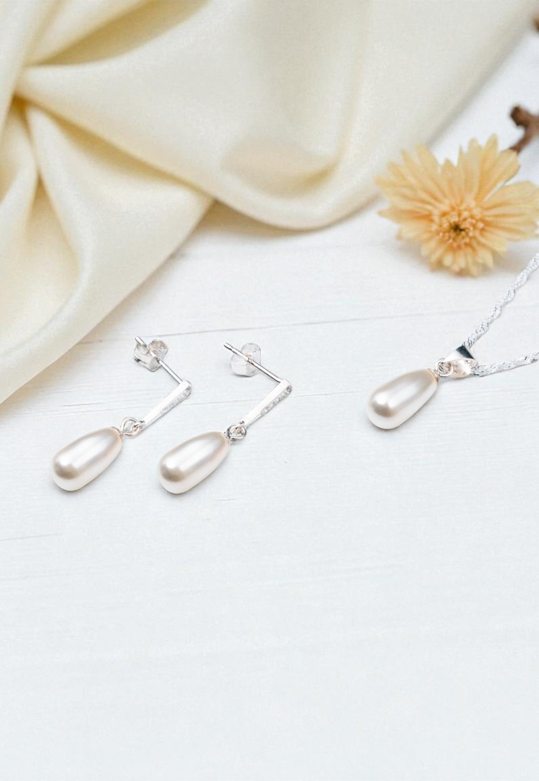 Conjunto Marsella Plata 925 Perlas Organicas Cream