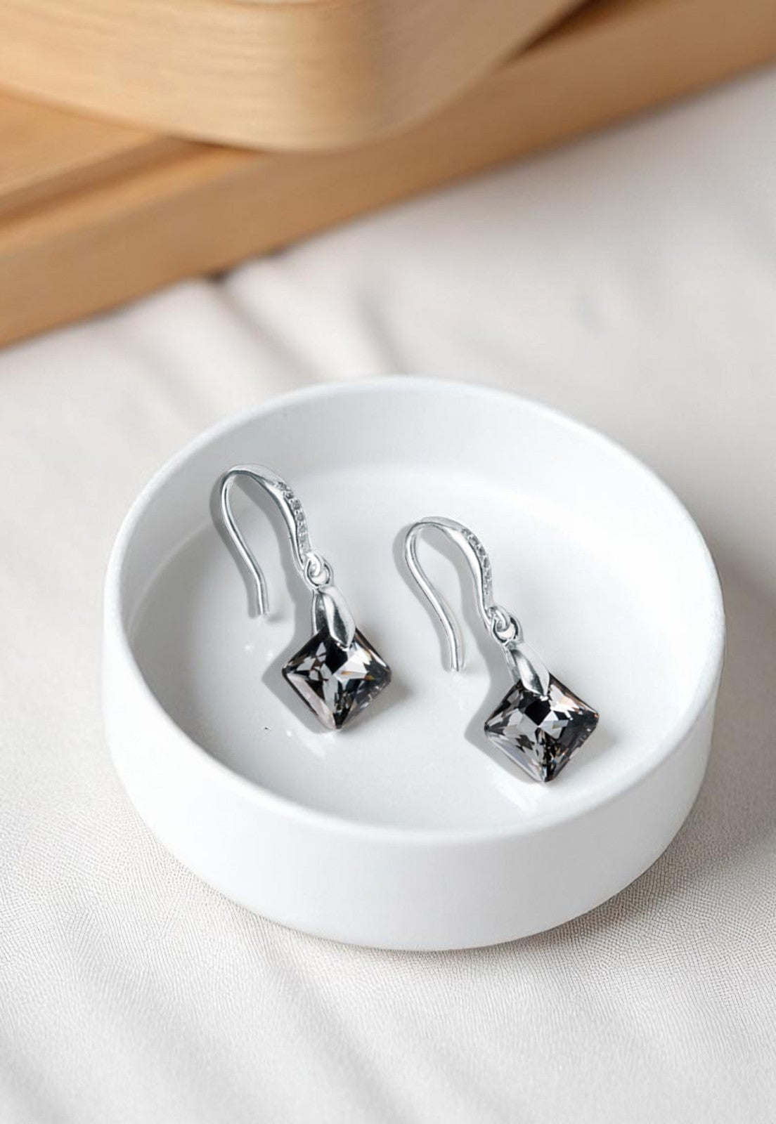 Aros Cristina Plata Italiana 925 y Cristales Genuinos Silver Night