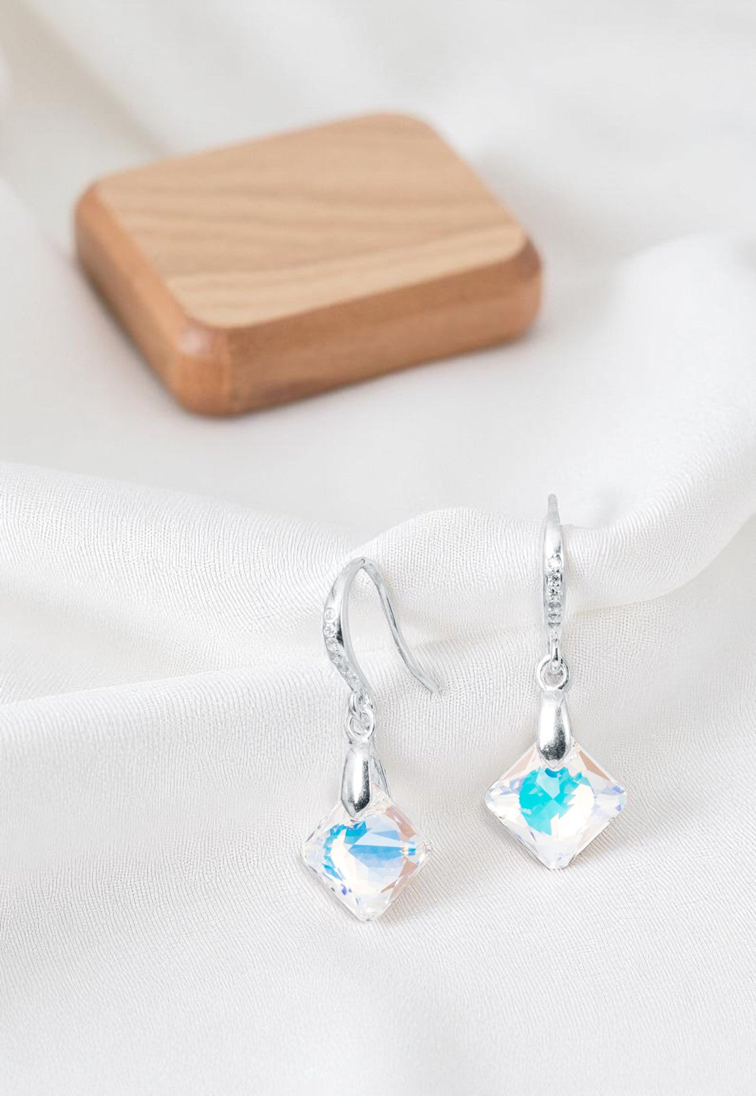 Aros Cristina Plata Italiana 925 y Cristales Genuinos Aurora Boreal