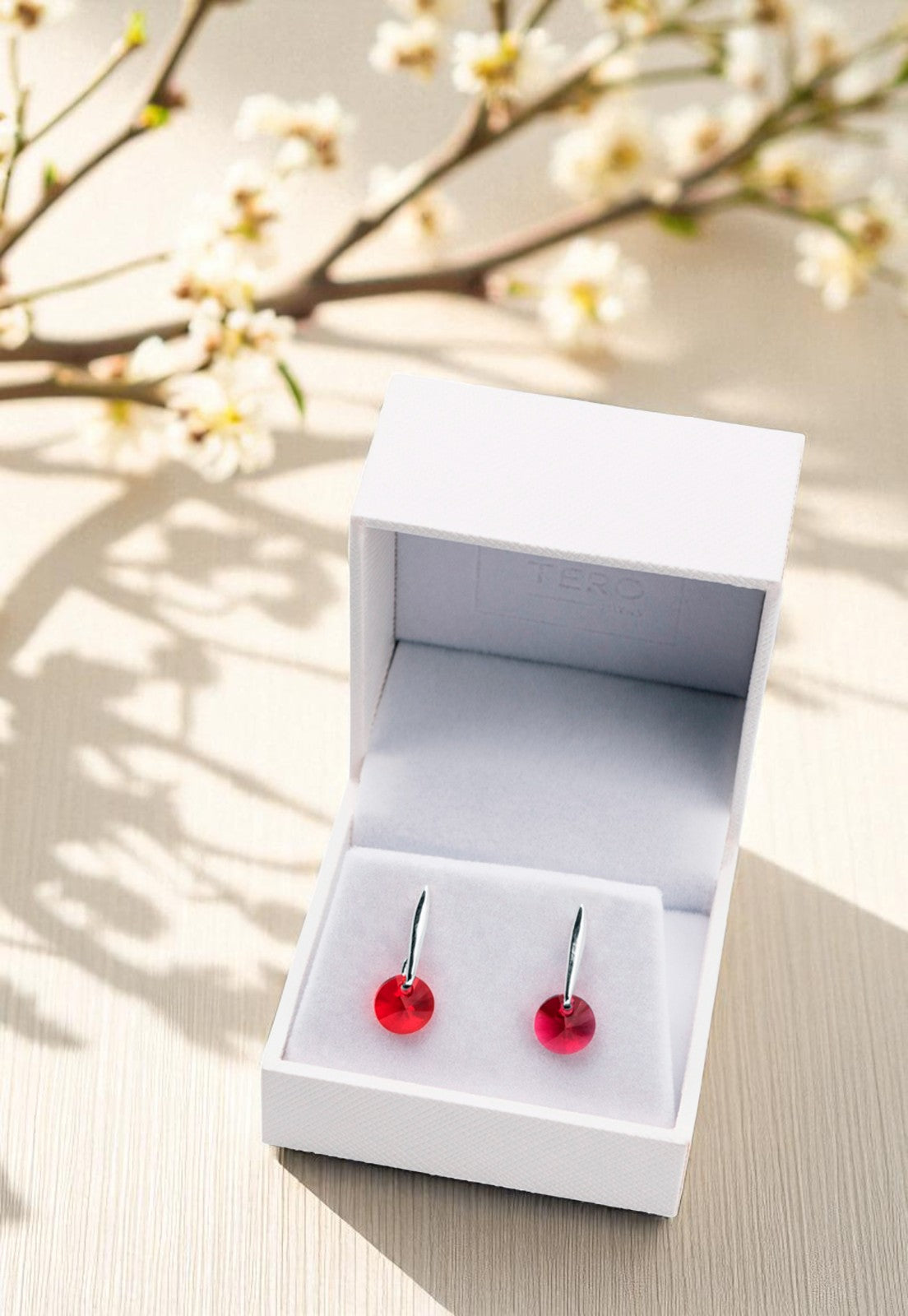 Aros Punto De Luz Plata 925 Cristal Genuino Scarlet