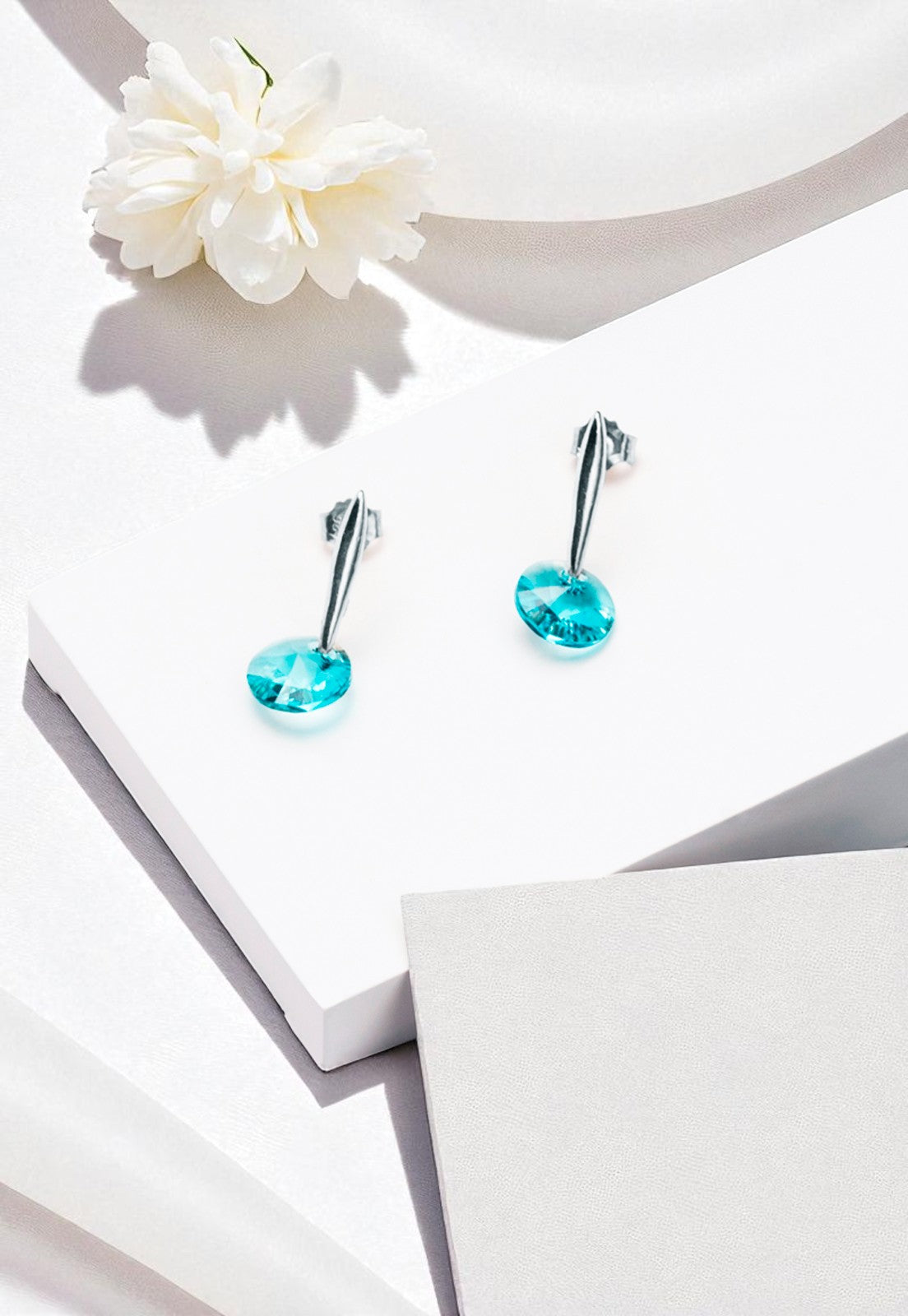 Aros Punto De Luz Plata 925 Cristal Genuino Turquesa