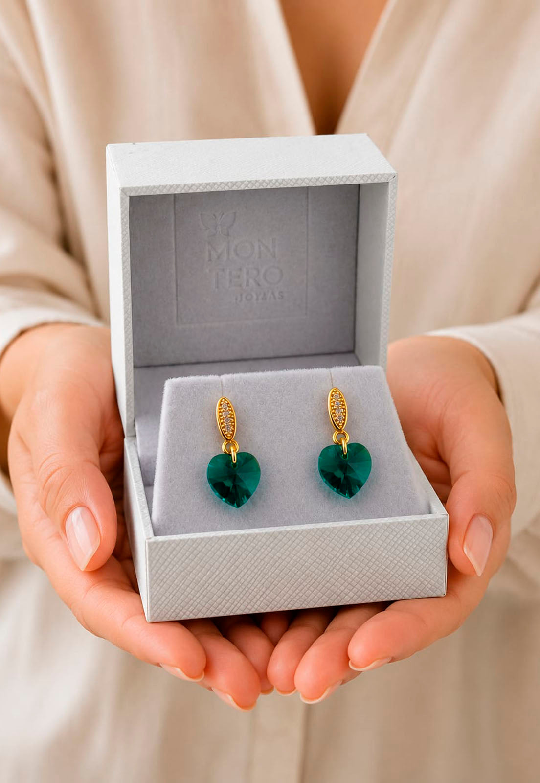 Aros Romance Gold 24K Cristal Swarovski® Emerald