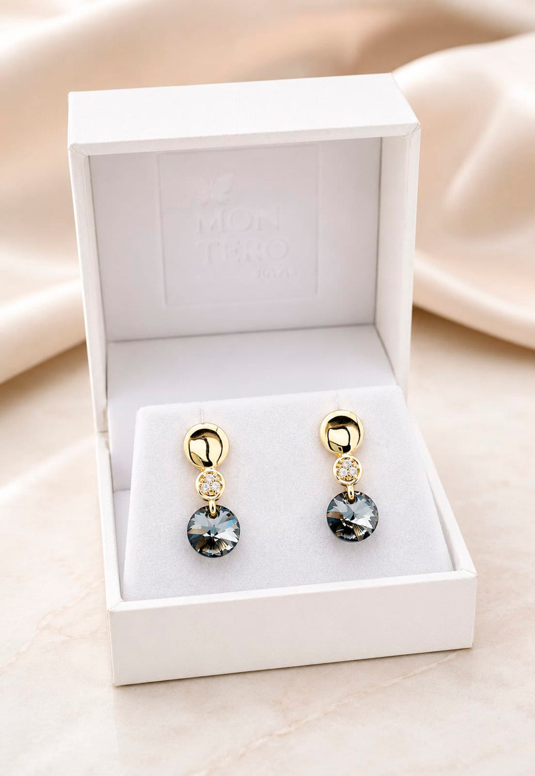 Aros Punto de Luz Gold 24K Cristal Swarovski® Silver Night
